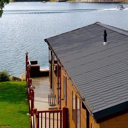 Fable Lodge Tattershall Lakes - Luxury Lakeside Lodge With Hot Tub Exterior foto